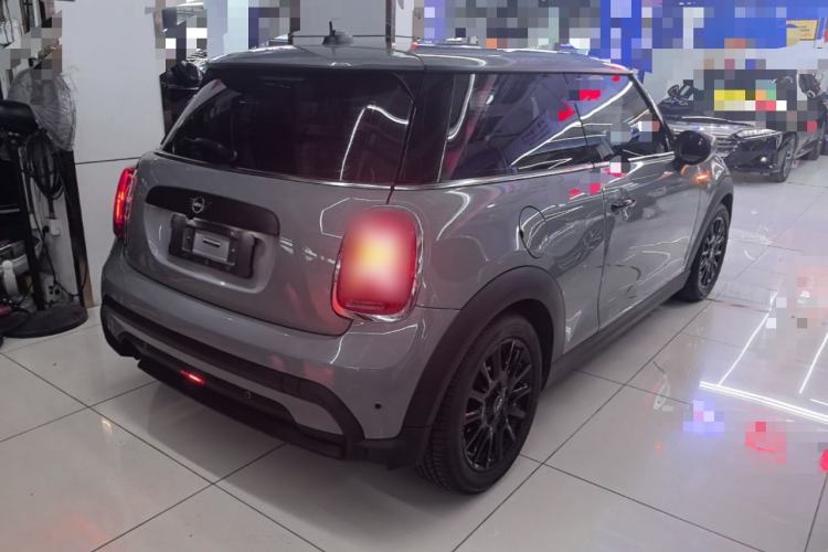 Used MINI 2022 1.5T ONE Rear Right 45 Deg