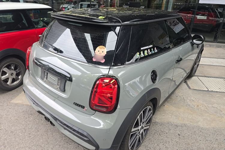 Used MINI 2022 Updated 2.0T COOPER S Artist Rear Right 45 Deg