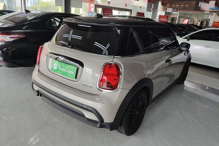 Used MINI 2022 Updated 1.5T COOPER Artist Rear Right 45 Deg