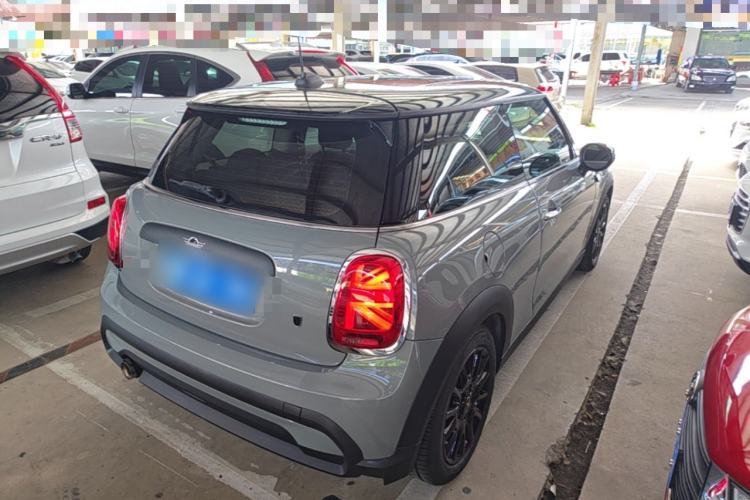 Used MINI 2022 1.5T ONE Rear Right 45 Deg