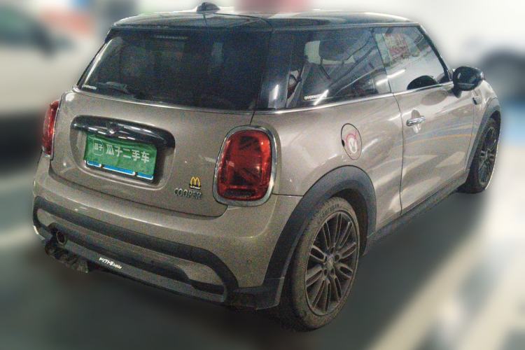 Used MINI 2022 1.5T COOPER Artist Rear Right 45 Deg