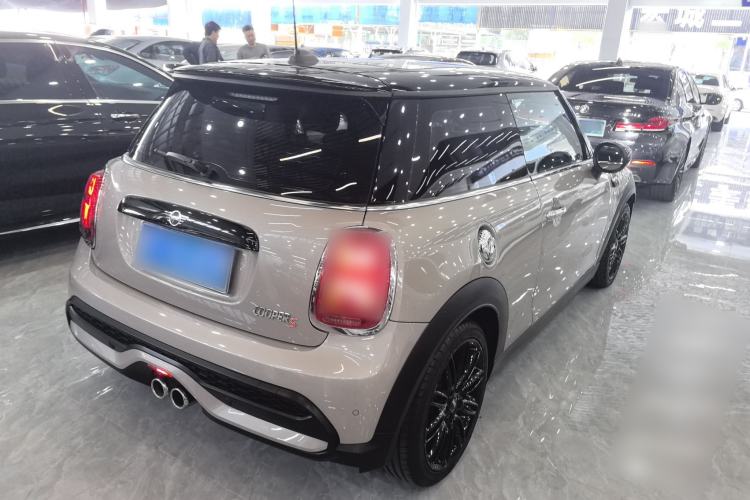 Used MINI 2022 2.0T COOPER S Classic Edition Rear Right 45 Deg