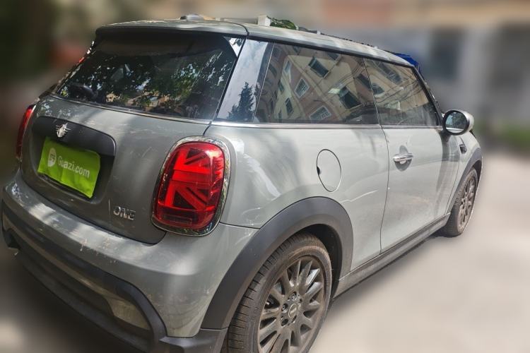 Used MINI 2022 1.5T ONE Rear Right 45 Deg