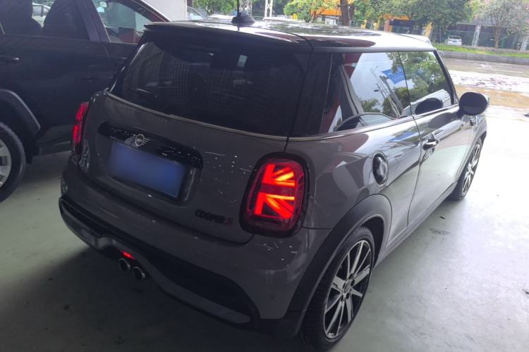 Used MINI 2022 2.0T COOPER S Classic Edition Rear Right 45 Deg