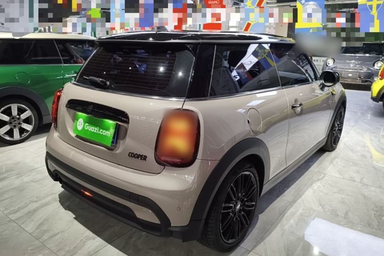Used MINI 2022 Updated 1.5T COOPER Artist Rear Right 45 Deg