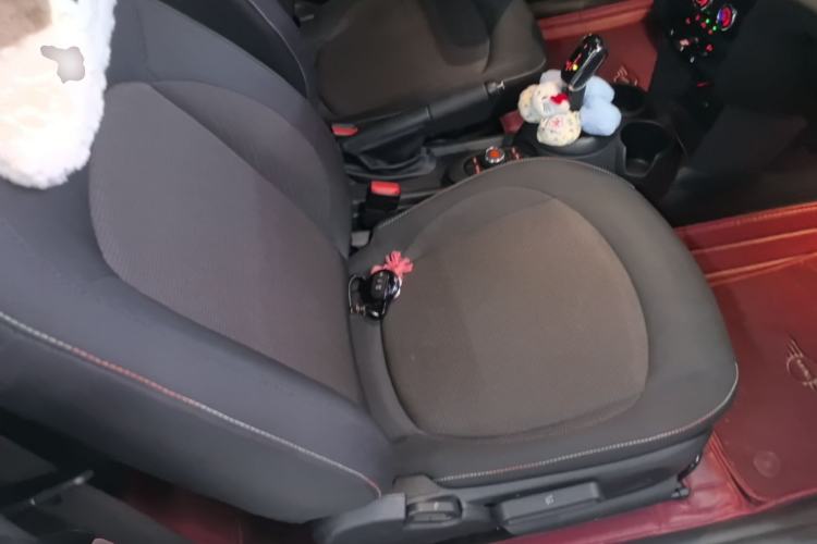Used MINI 2022 1.5T ONE Right Front Seat
