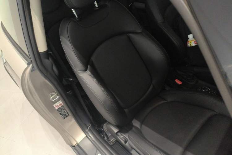 Used MINI 2022 2.0T COOPER S Classic Edition Right Front Seat