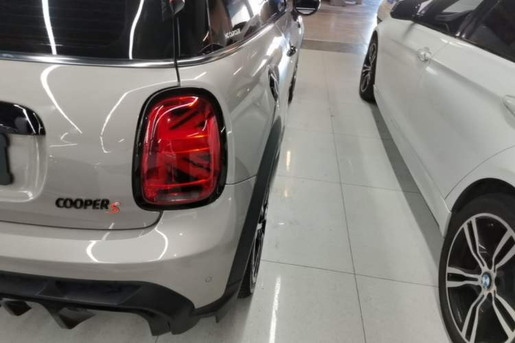 Used MINI 2022 2.0T COOPER S Racing Driver Right Rear Taillight