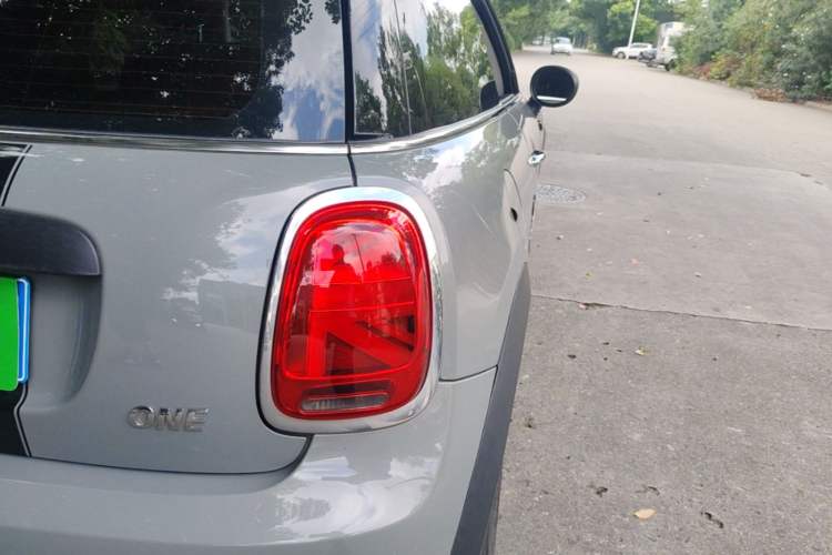 Used MINI 2022 Updated 1.5T ONE Right Rear Taillight