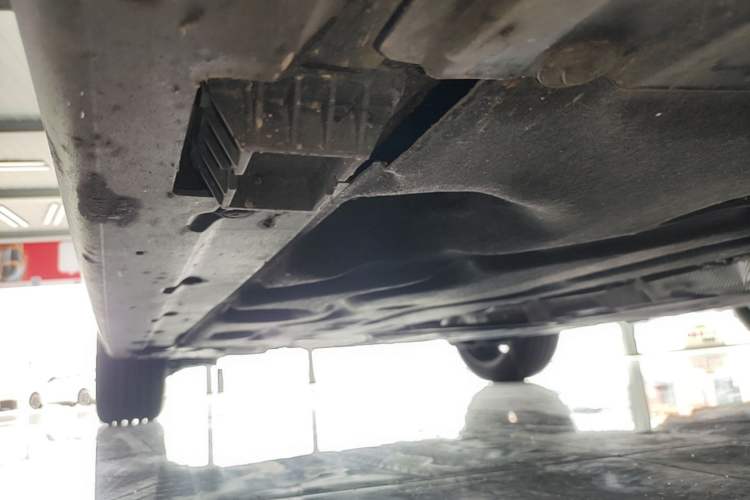 Used MINI 2022 Updated 1.5T COOPER Artist Right Side Sill