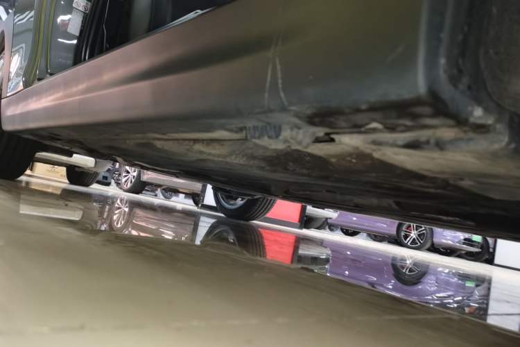 Used MINI 2022 Updated 1.5T COOPER Classic Edition Right Side Sill