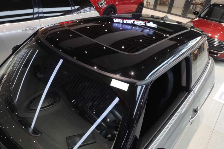 Used MINI 2022 1.5T COOPER Classic Edition Roof
