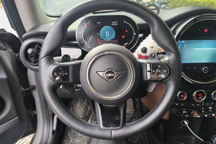 Used MINI 2022 2.0T COOPER S The Coopers Commemorative Edition Steering Wheel