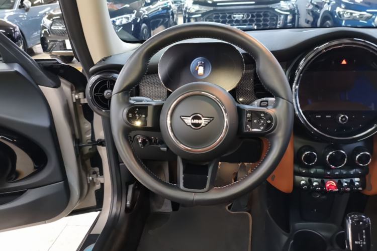 Used MINI 2022 1.5T COOPER Artist Steering Wheel