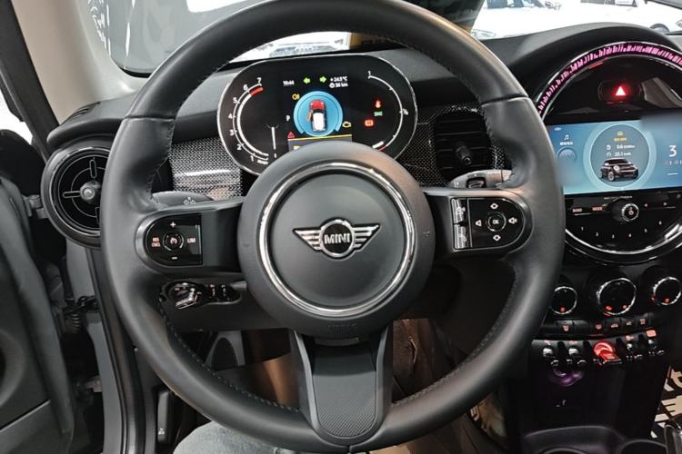 Used MINI 2022 Updated 1.5T COOPER Classic Edition Steering Wheel