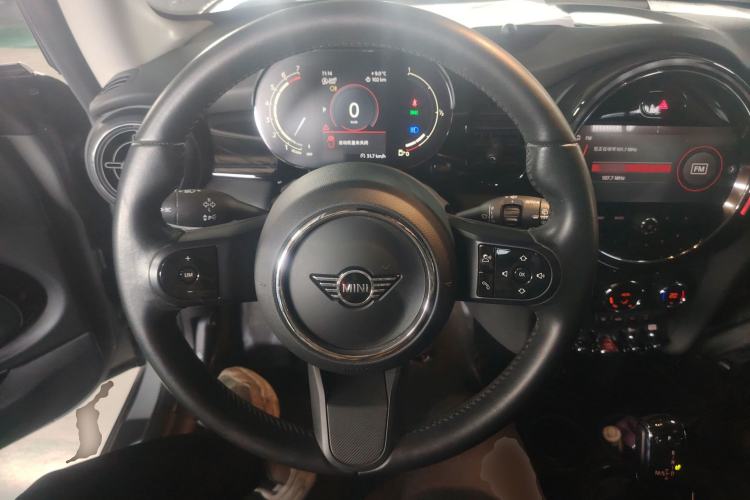 Used MINI 2022 1.5T COOPER Classic Edition Steering Wheel