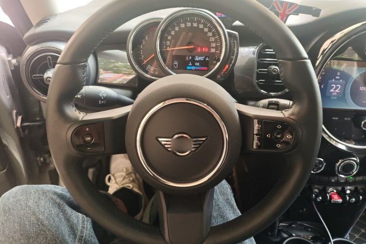 Used MINI 2022 1.5T ONE Steering Wheel