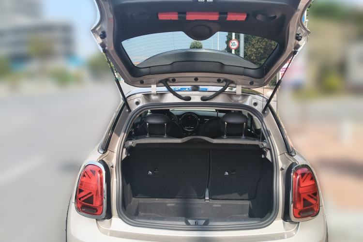 Used MINI 2022 2.0T COOPER S Artist Trunk