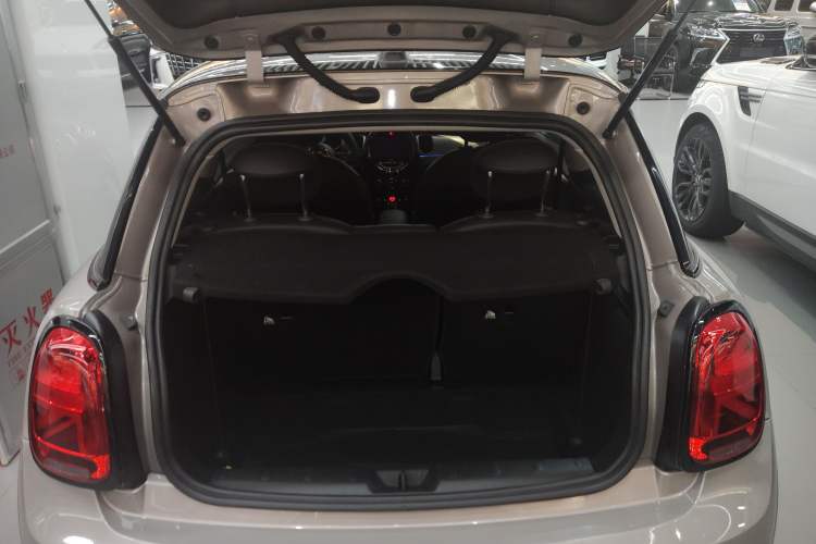 Used MINI 2022 2.0T COOPER S Artist Trunk