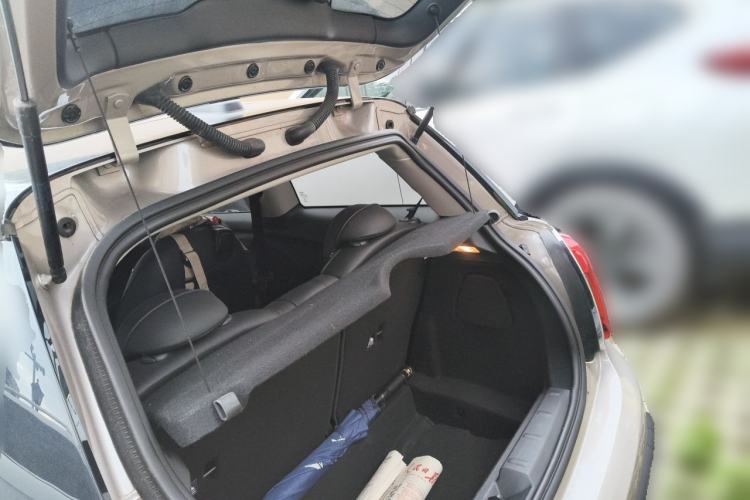 Used MINI 2022 Updated 2.0T COOPER S Artist Trunk