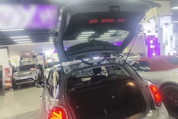 Used MINI 2022 2.0T COOPER S CABRIO Artist Trunk