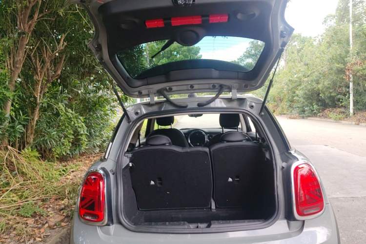Used MINI 2022 Updated 1.5T ONE Trunk