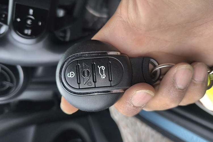 Used MINI 2022 2.0T COOPER S The Coopers Commemorative Edition Vehicle Key