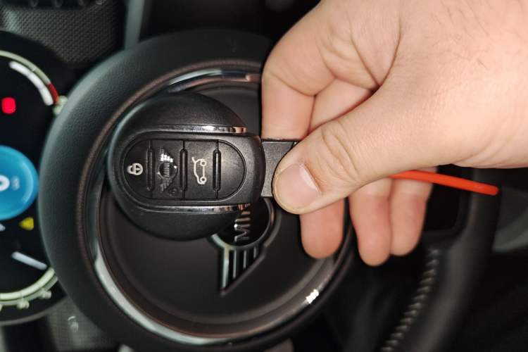 Used MINI 2022 2.0T COOPER S Artist Vehicle Key