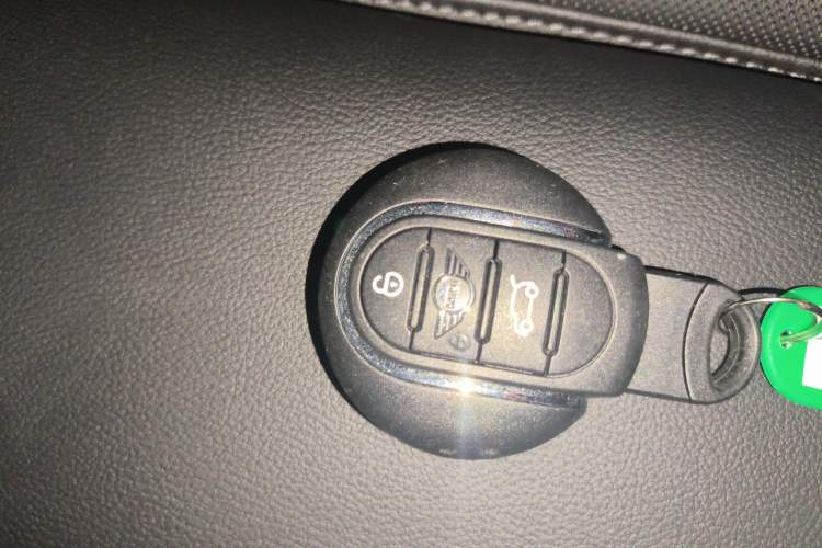 Used MINI 2022 2.0T COOPER S Classic Edition Vehicle Key