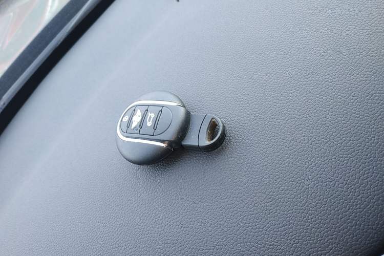 Used MINI 2022 Updated 1.5T ONE Five-Door PLUS Edition Vehicle Key