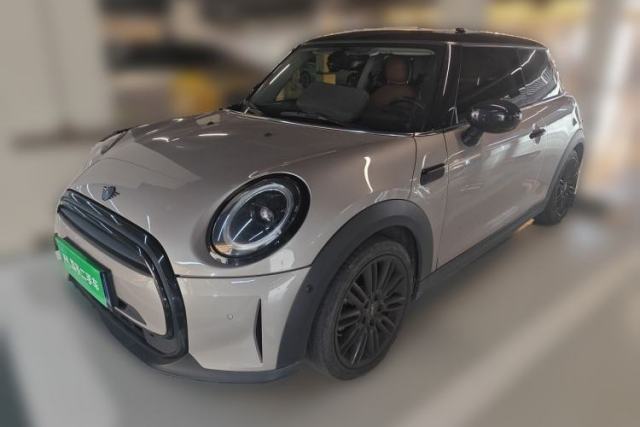Used MINI 2022 1.5T COOPER Artist