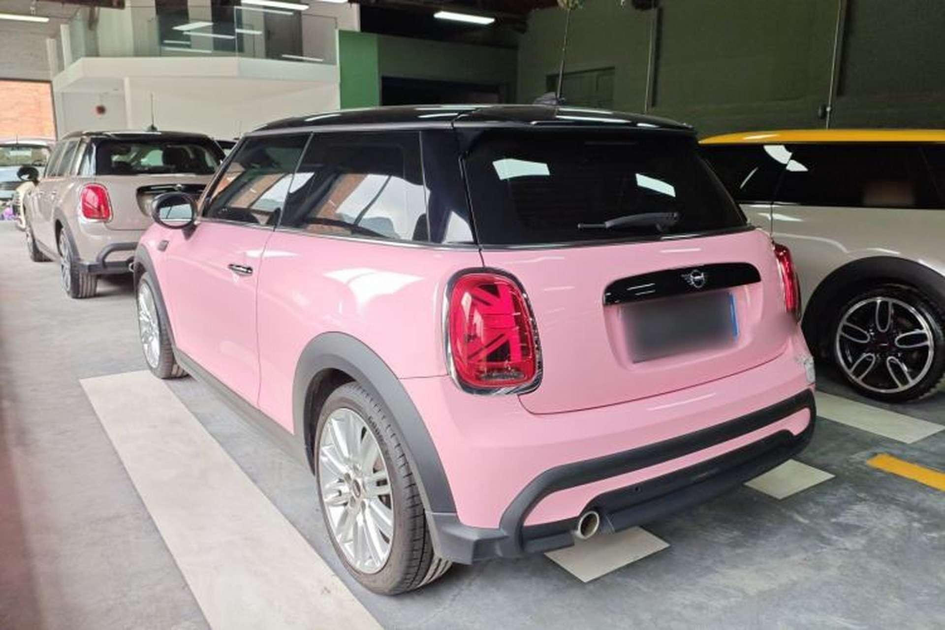 Used MINI 2022 1.5T COOPER Classic Edition Exterior 2