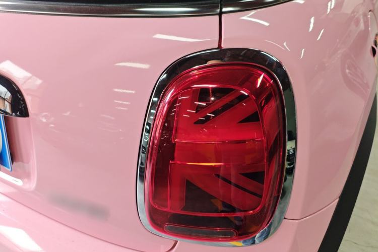 Used MINI 2022 1.5T COOPER Classic Edition Exterior 3