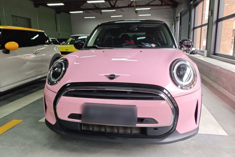 Used MINI 2022 1.5T COOPER Classic Edition Front