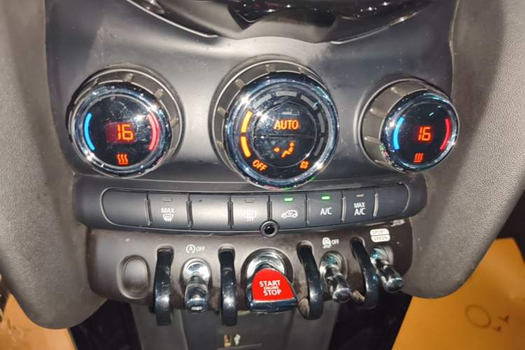 Used MINI 2022 1.5T COOPER Classic Edition Audio And AC Panel