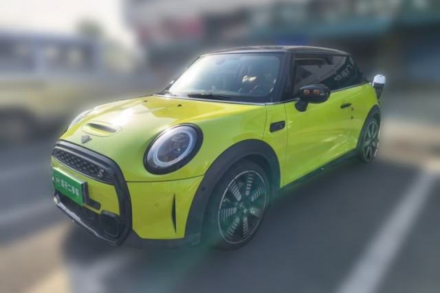 Used MINI 2022 Updated 2.0T COOPER S Artist