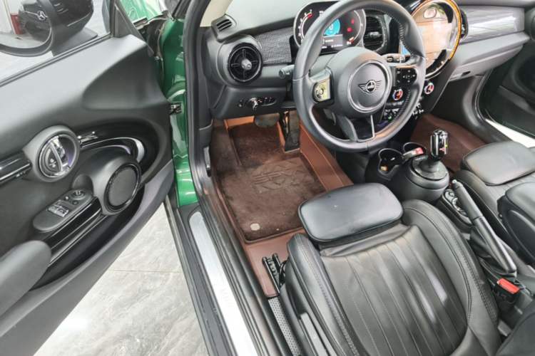 Used MINI 2022 1.5T COOPER Artist Driver Seat