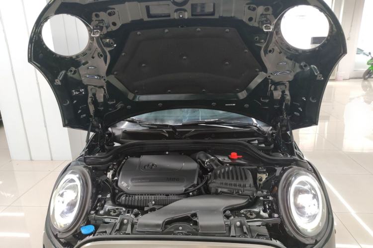 Used MINI 2022 2.0T COOPER S Obsession Special Edition Five-Door Version Engine Bay