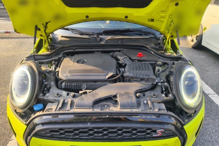 Used MINI 2022 Updated 2.0T COOPER S Artist Engine Bay