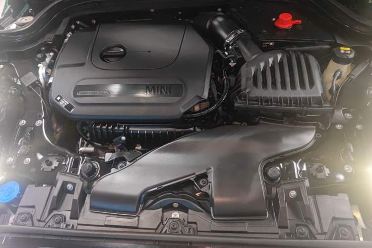 Used MINI 2022 Updated 1.5T COOPER Artist Engine Bay