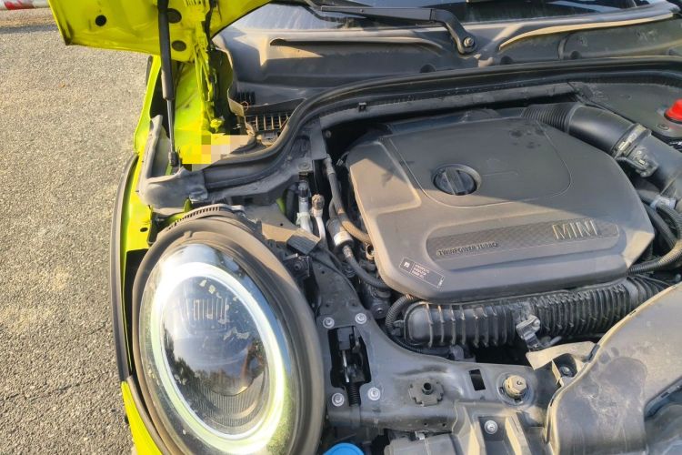 Used MINI 2022 Updated 2.0T COOPER S Artist Engine Bay Right