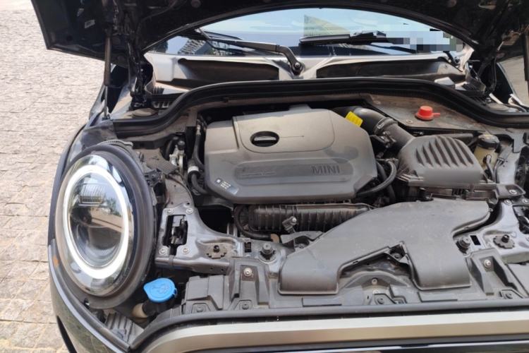 Used MINI 2022 1.5T COOPER Obsession Special Edition Five-Door Version Engine Bay Right