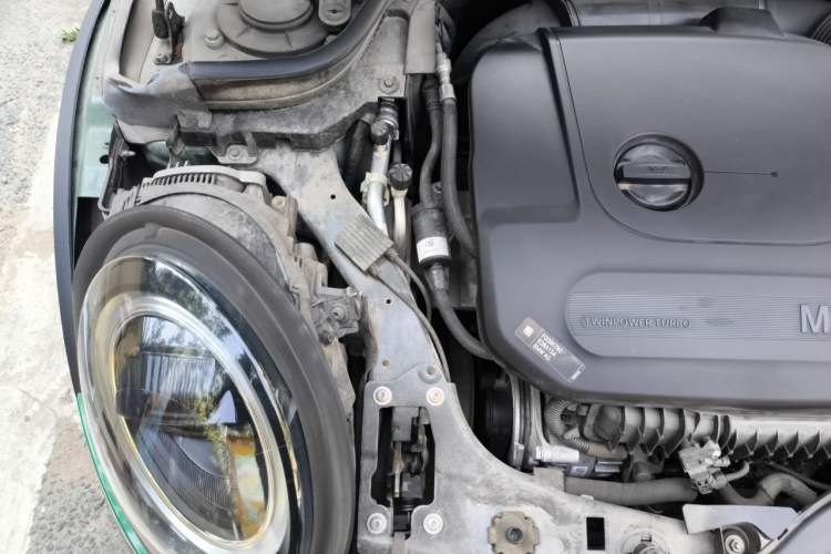 Used MINI 2022 1.5T COOPER Artist Five-Door Edition Engine Bay Right