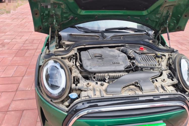 Used MINI 2022 Updated 1.5T COOPER Classic Edition Five-Door Version Engine Bay Right