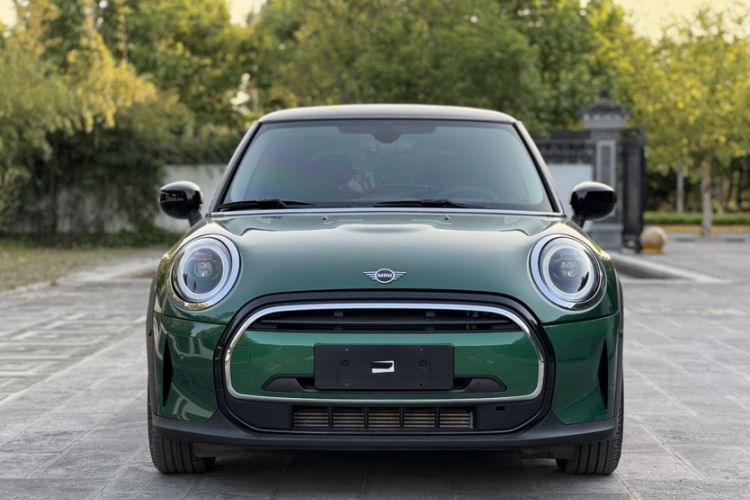 Used MINI 2022 1.5T COOPER Classic Edition Exterior 1