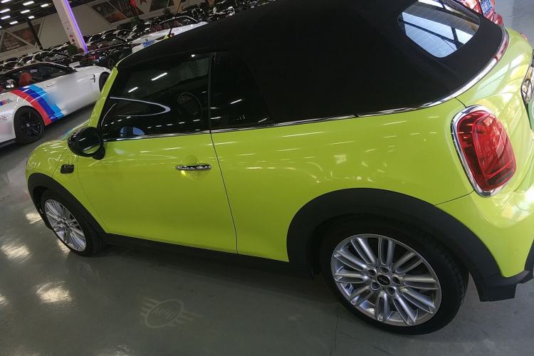 Used MINI 2022 Revised 1.5T COOPER CABRIO Classic Edition Exterior 3
