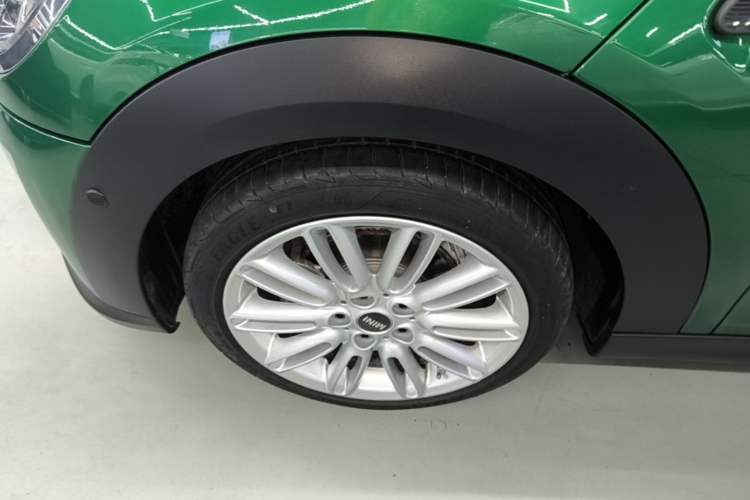 Used MINI 2022 1.5T COOPER Classic Edition Five-Door Version Exterior 4