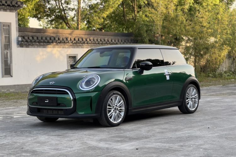Used MINI 2022 1.5T COOPER Classic Edition Exterior 4