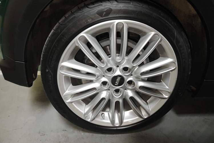 Used MINI 2022 Updated 1.5T COOPER Classic Edition Exterior 5