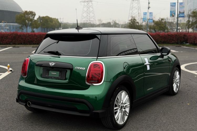 Used MINI 2022 1.5T COOPER Classic Edition Exterior 8